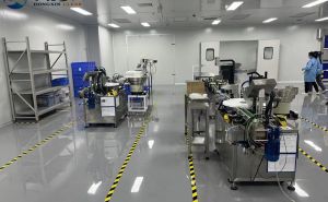 无尘车间装修：洁净环境与特殊设备的结合【东鑫净化】